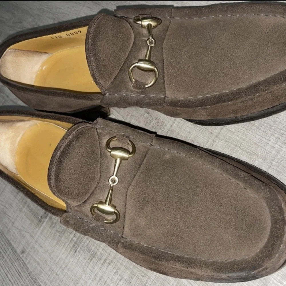 GUCCI Tom Ford Era Gold Horsebit Brown Suede Loafers Shoes Size US 9D